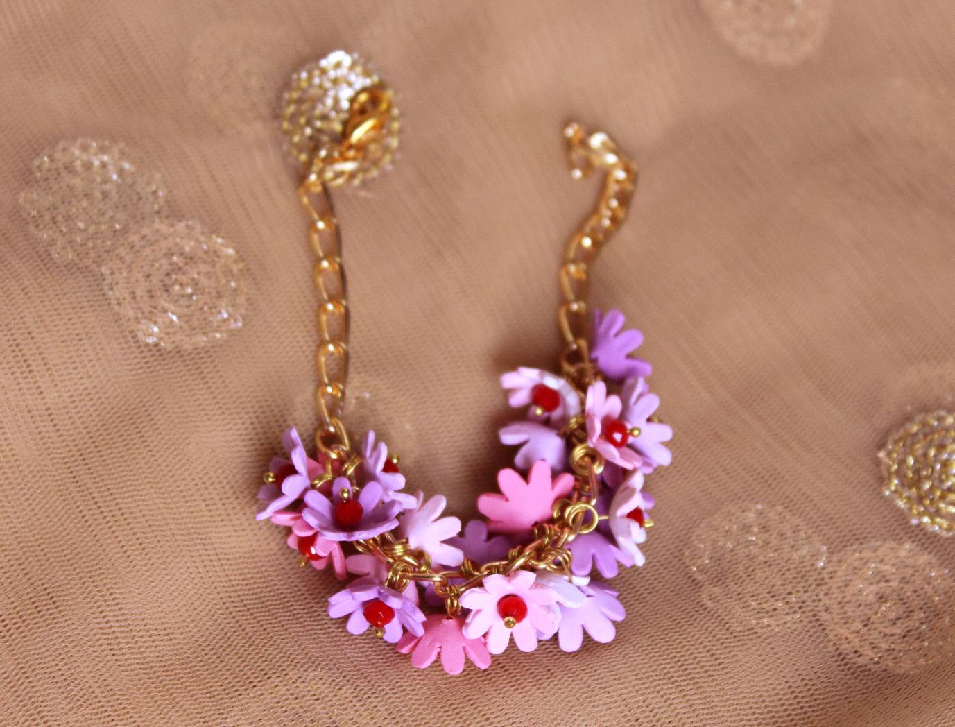 Pink and White Small Flower Bracelet